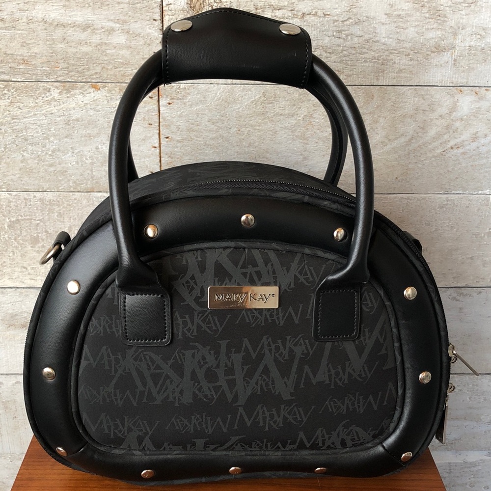 Stylish Mary Kay make up Bag